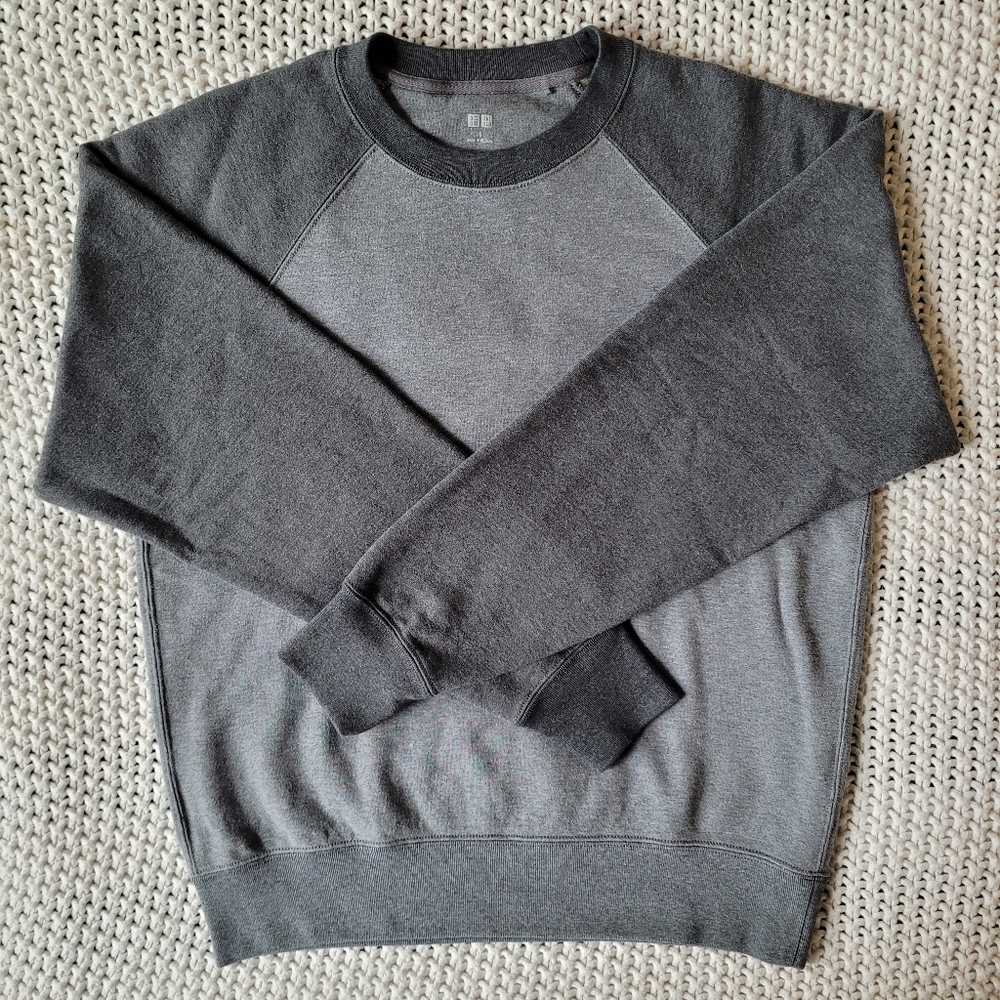 Uniqlo Color Block Raglan Crewneck Sweatshirt, Gray
